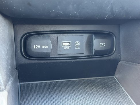 Used 2020 Hyundai Santa Fe SE image 22
