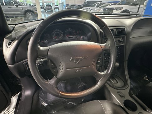 Used 2004 Ford Mustang GT image 18