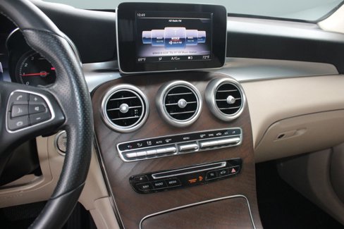 Certified 2019 Mercedes-Benz GLC 300 image 21