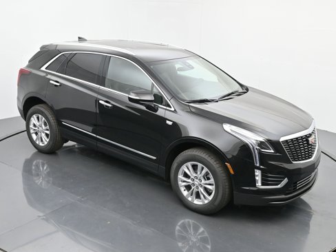New 2025 Cadillac XT5 Luxury image 29