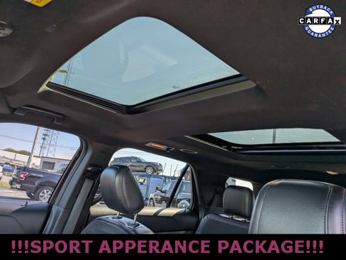 Used 2018 Ford Explorer XLT w/ XLT Appearance Package image 17