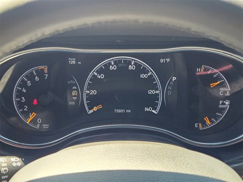 Used 2021 Jeep Grand Cherokee Laredo image 15
