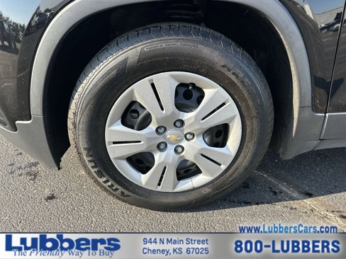 Used 2017 Chevrolet Trax LS w/ Fleet Convenience Package image 10