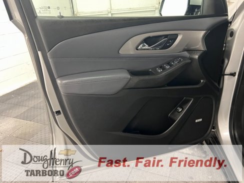 Used 2018 Chevrolet Traverse LT image 28