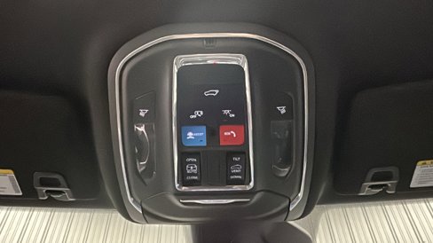 Used 2023 Jeep Grand Cherokee Altitude image 30