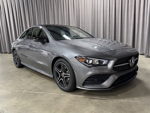 Used 2023 Mercedes-Benz CLA 250 4MATIC image 1