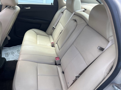 Used 2012 Chevrolet Impala LTZ image 12