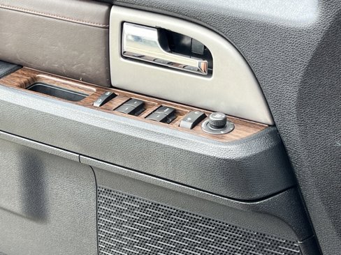 Used 2017 Ford Expedition EL King Ranch image 31