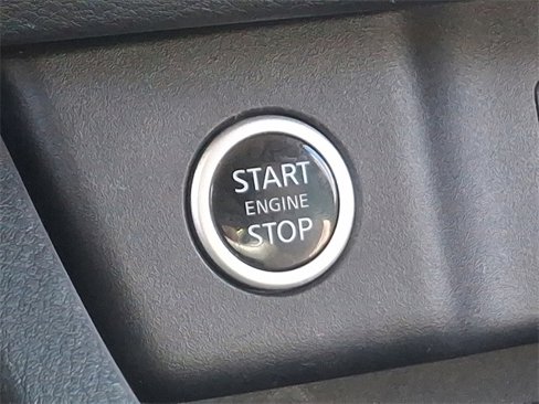 Used 2023 Nissan Rogue SV image 23