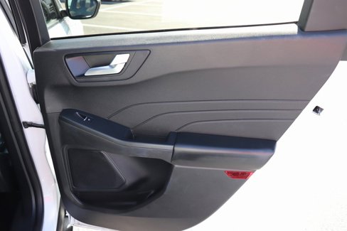 Used 2023 Ford Escape ST-Line image 17