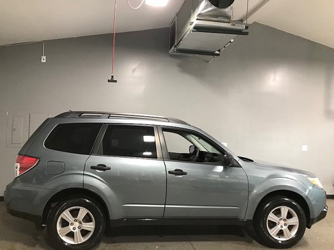Used 2011 Subaru Forester 2.5X image 2