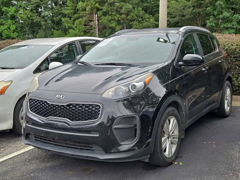 Used 2018 Kia Sportage LX w/ LX Popular Package image 4