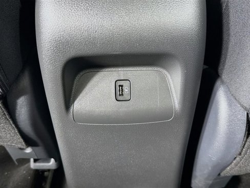 Certified 2025 Nissan Sentra SV image 25