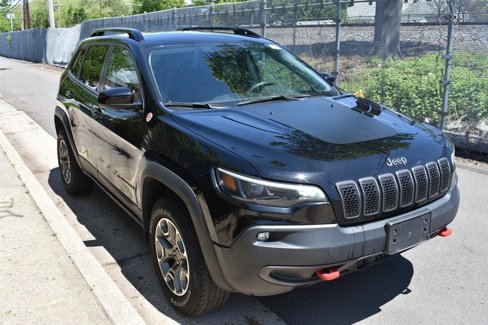 Used 2022 Jeep Cherokee Trailhawk w/ Premium Leather Package image 4