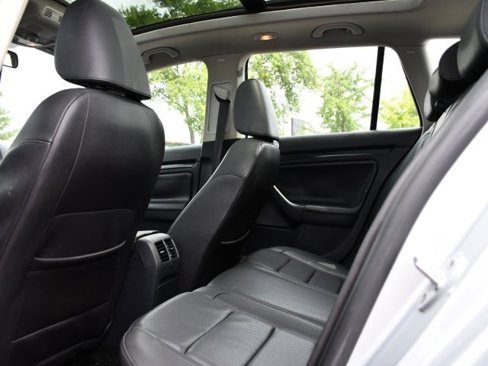Used 2014 Volkswagen Jetta TDI image 14