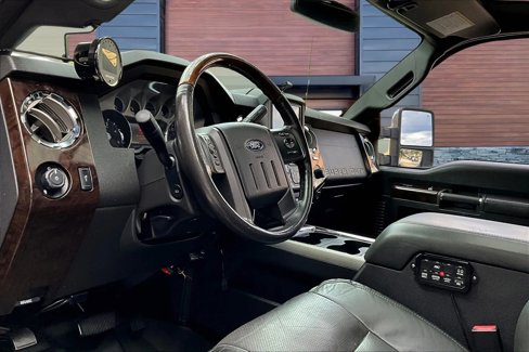 Used 2016 Ford F250 Platinum w/ FX4 Off-Road Package image 12