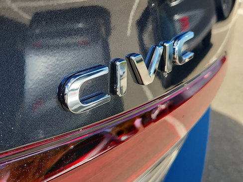 Used 2025 Honda Civic Sport image 31