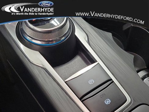 Used 2023 Ford Escape Active w/ Cold Weather Package image 31