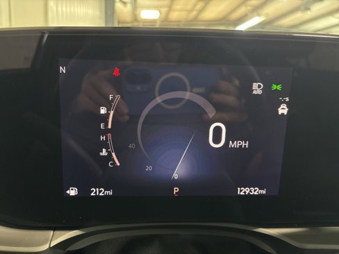 Used 2024 Buick Envista Sport Touring w/ Convenience I Package image 26