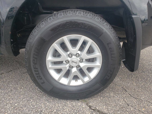 Used 2019 Nissan Frontier SV w/ Value Truck Package image 5