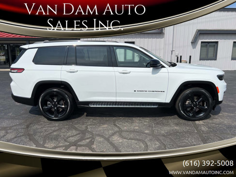 Used 2023 Jeep Grand Cherokee L Limited w/ Black Appearance Package image 1
