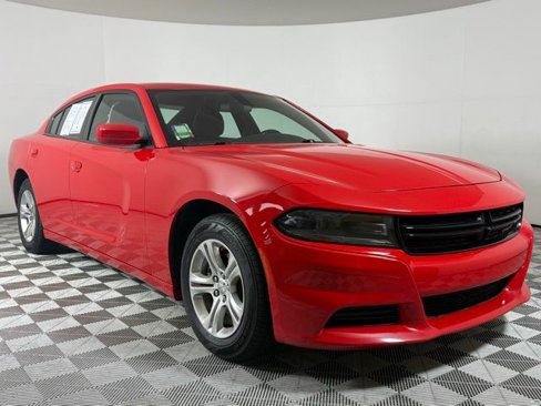 Used 2022 Dodge Charger SXT image 10
