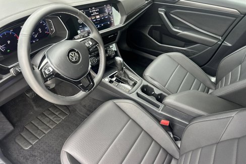 Used 2021 Volkswagen Jetta SEL image 4