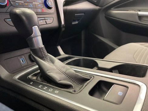 Used 2018 Ford Escape SE w/ SE Sport Appearance Package image 23