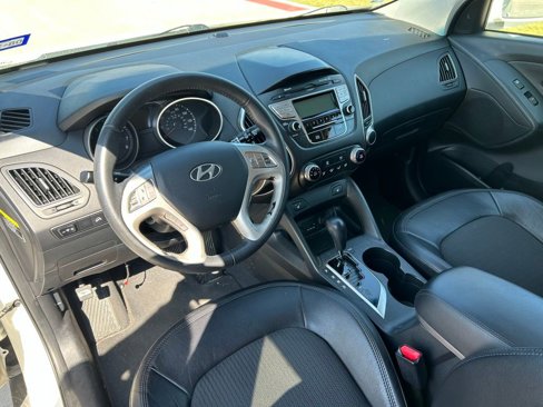 Used 2013 Hyundai Tucson GLS image 5