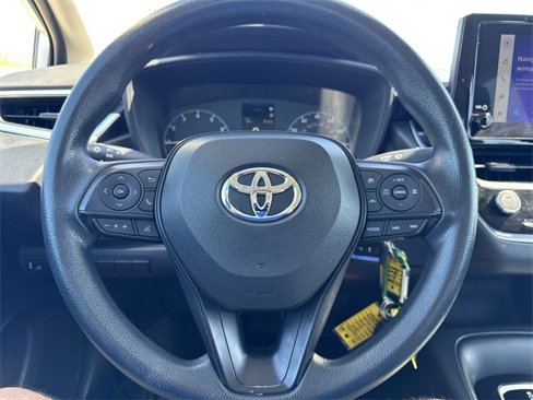 Used 2023 Toyota Corolla LE image 15