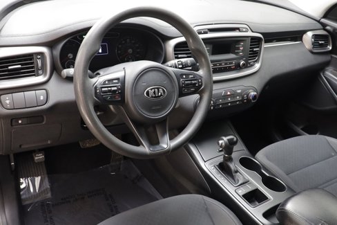 Used 2016 Kia Sorento L image 9