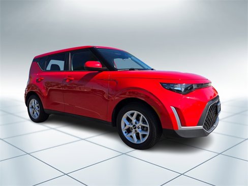 Used 2023 Kia Soul LX w/ Option Group 015 image 2