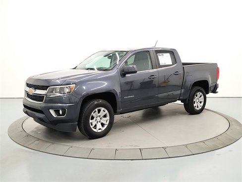 Used 2017 Chevrolet Colorado LT w/ LT Convenience Package image 3