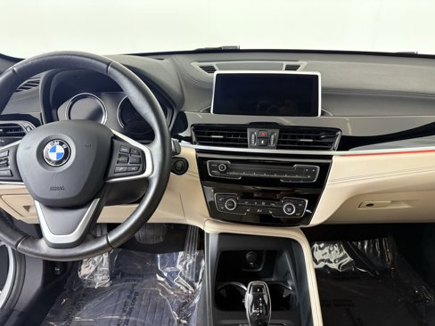 Used 2020 BMW X1 xDrive28i image 12