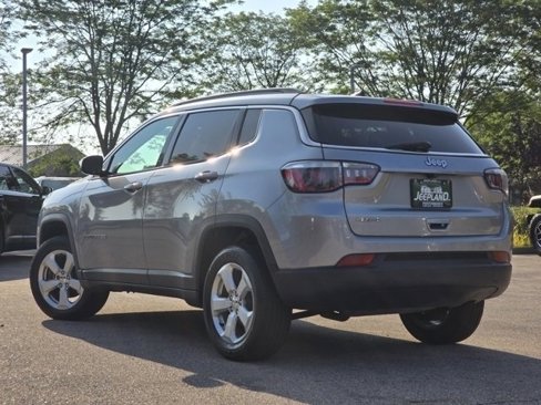 Used 2020 Jeep Compass Latitude w/ Cold Weather Group image 21