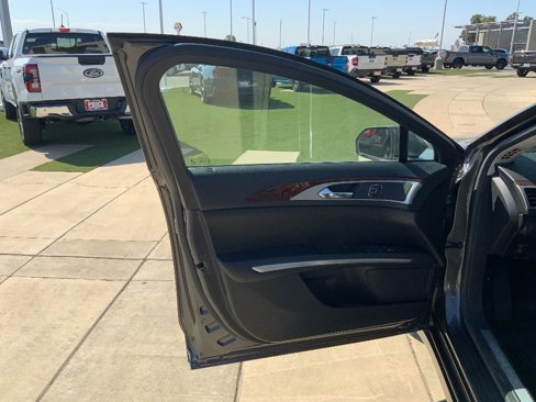 Used 2016 Lincoln MKZ w/ Equipment Group 300A Reserve image 8