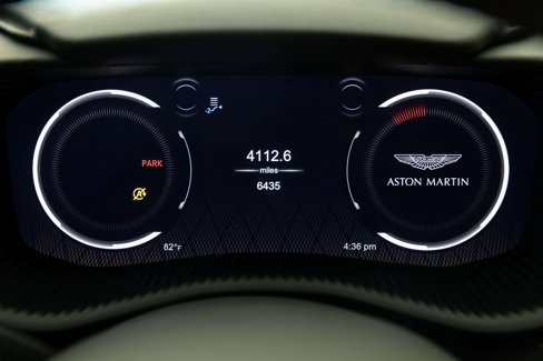 Used 2022 Aston Martin DBX image 8