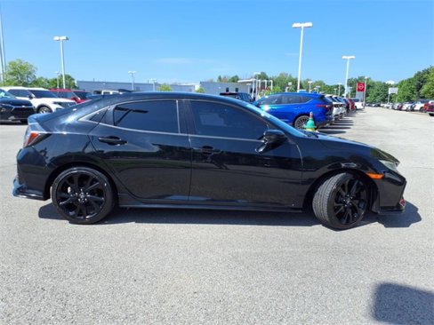 Used 2017 Honda Civic Sport Touring image 2