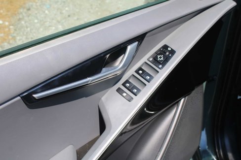 Certified 2023 Kia Niro EX Touring image 18