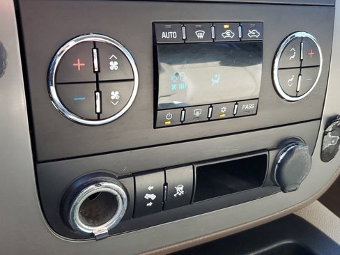 Used 2011 GMC Sierra 2500 SLT image 22