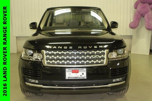 Used 2016 Land Rover Range Rover Supercharged image 2