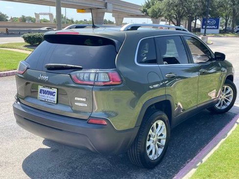 Used 2019 Jeep Cherokee Latitude w/ Popular Appearance Group image 6