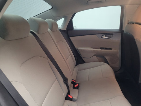 Used 2019 Kia Forte LXS image 19