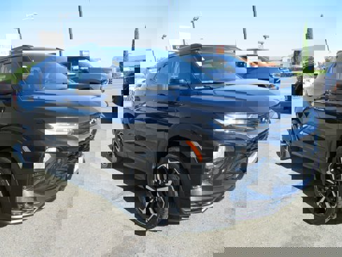 Used 2021 Chevrolet TrailBlazer RS w/ Technology Package image 4