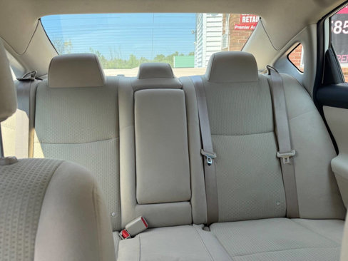 Used 2015 Nissan Altima 2.5 S w/ Sport Value Package image 12