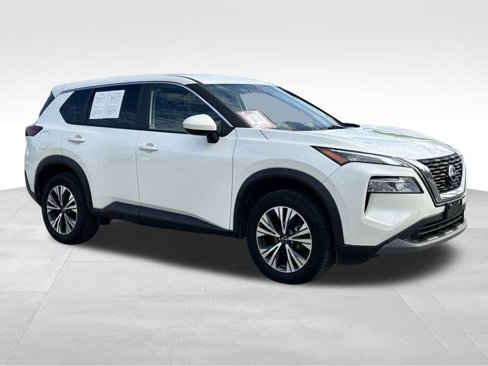 Used 2023 Nissan Rogue SV image 2
