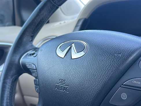 Used 2019 INFINITI QX60 Luxe w/ Essential Package image 32