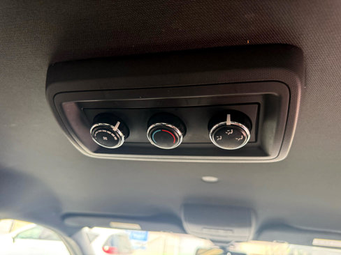 Used 2019 Dodge Grand Caravan SXT image 19