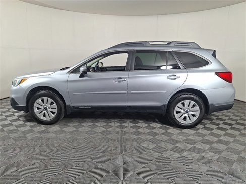 Used 2016 Subaru Outback 2.5i Premium image 7