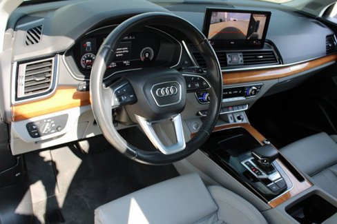 Used 2021 Audi Q5 2.0T Premium Plus w/ Premium Plus Package image 8